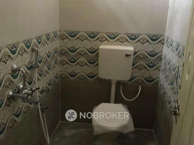 1 BHK Flat In Standalone Building for Rent In Gachibowli