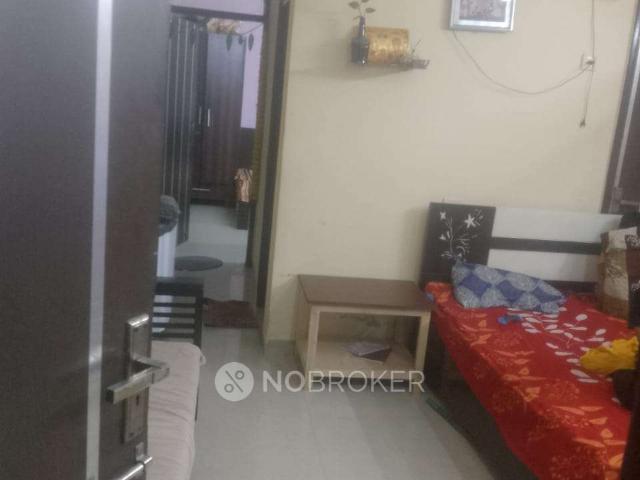 1 BHK Flat In Standalone Building for Rent In Dlf Phase 3