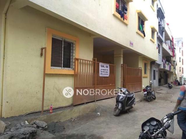 1 BHK Flat In Standalone Building for Rent In Hadapsar