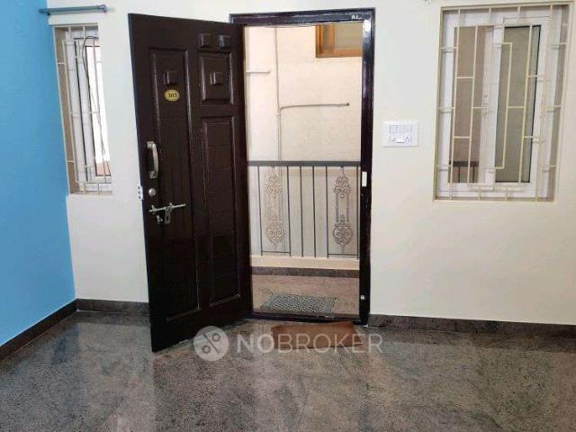 1 BHK Flat In Standalone Building for Rent In Indiranagar