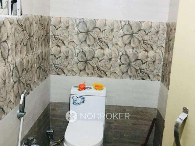 1 BHK Flat In Standalone Building for Rent In Old Bowenpa