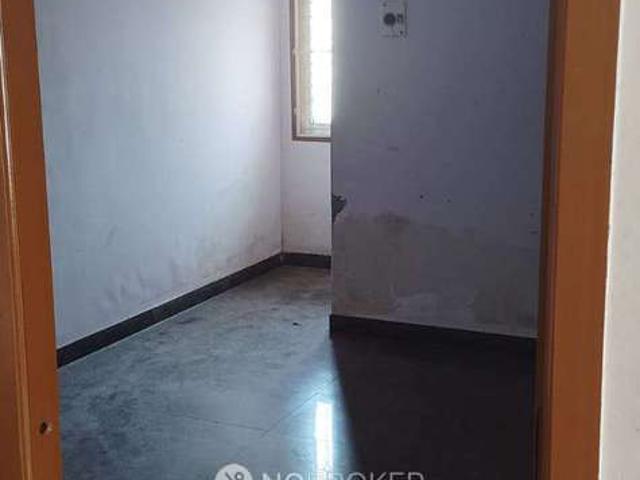 1 BHK Flat In Standalone Building for Rent In Madipakkam