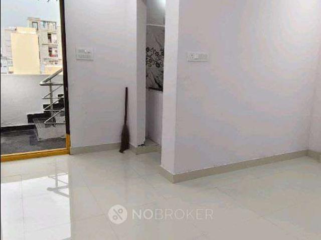 1 BHK Flat In Standalone Building for Rent In New Hafeezpet