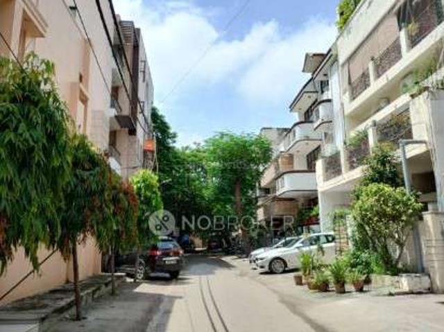 1 BHK Flat In Standalone Building for Rent In Safdarjung Enclave