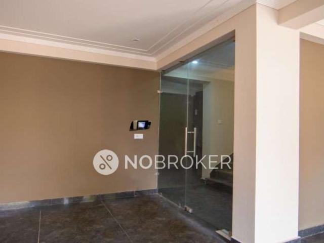 1 BHK Flat In Standalone Building for Rent In Sector 43