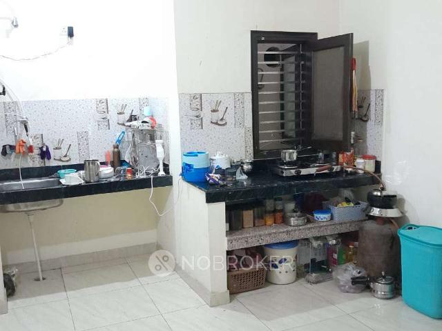 1 BHK Flat In Standalone Building for Rent In Sector 5