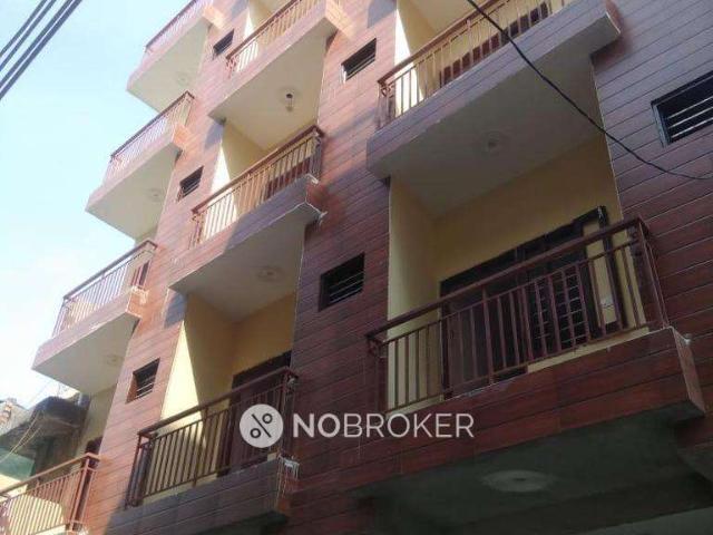 1 BHK Flat In Standalone Building for Rent In Sector 7