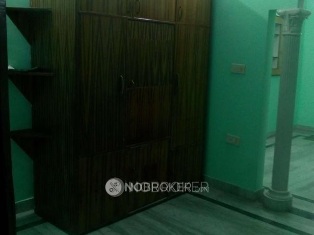 1 BHK Flat In Standalone Building for Rent In Sector 9