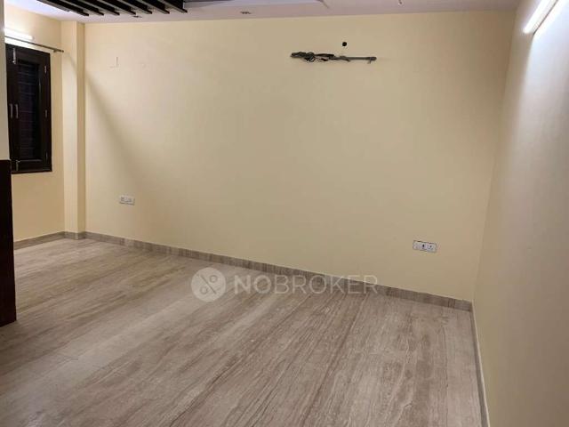 1 BHK Flat In Standalone Building for Rent In Pitampura