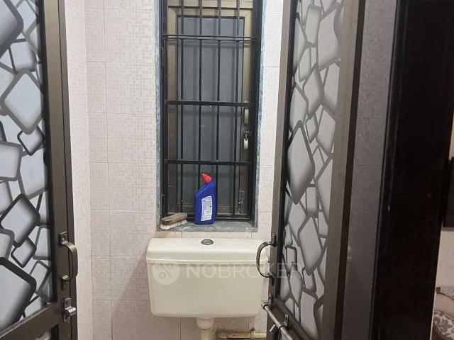 1 BHK Flat In Omkar Sra For Sale In Malad East