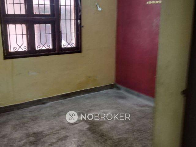 1 BHK Flat In Standalone Building For Sale In Nanganallur