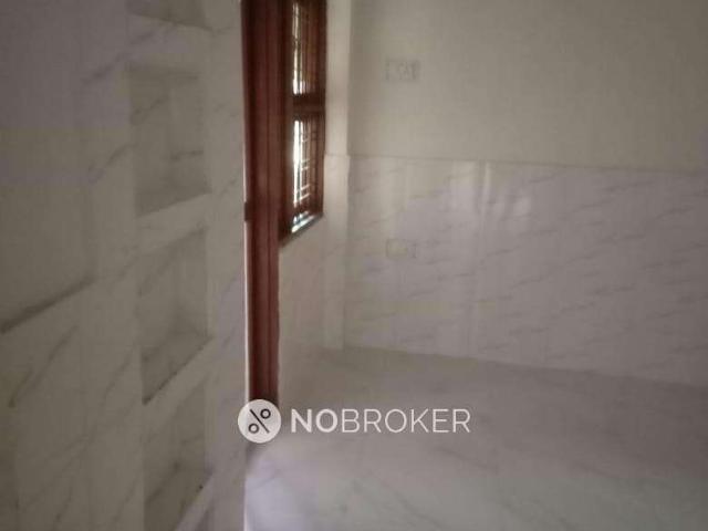 1 BHK Flat In Standalone Building For Sale In Sector 105