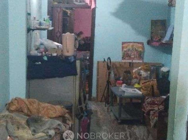 1 BHK Flat In Standalone Building For Sale In Paharganj