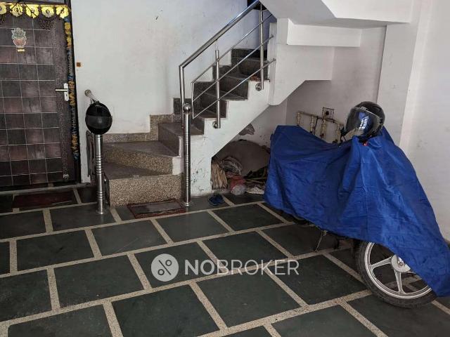 1 BHK Flat In Standalone Building For Sale In Uttam Nagar