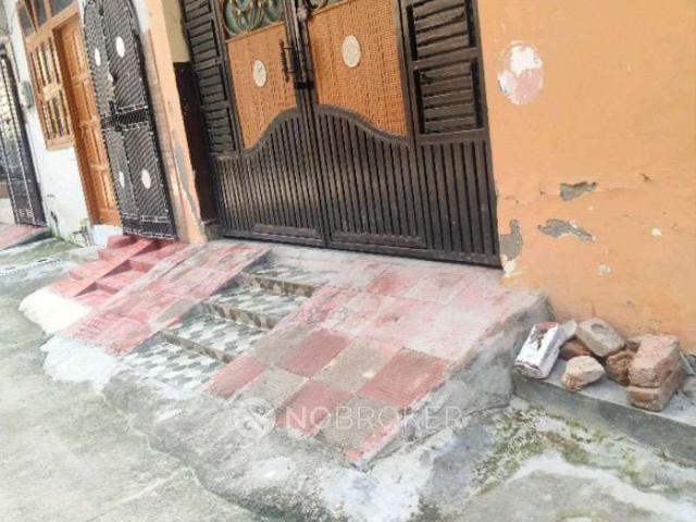 1 BHK Flat In Standalone for Rent In Sector 5
