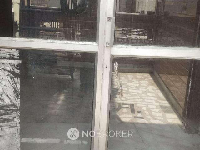 1 BHK Flat In Standalonebuilding For Sale In Sector 7