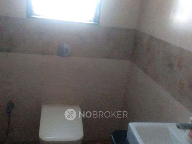 1 BHK Flat In Sudarshan Lands End For Sale In Malad West