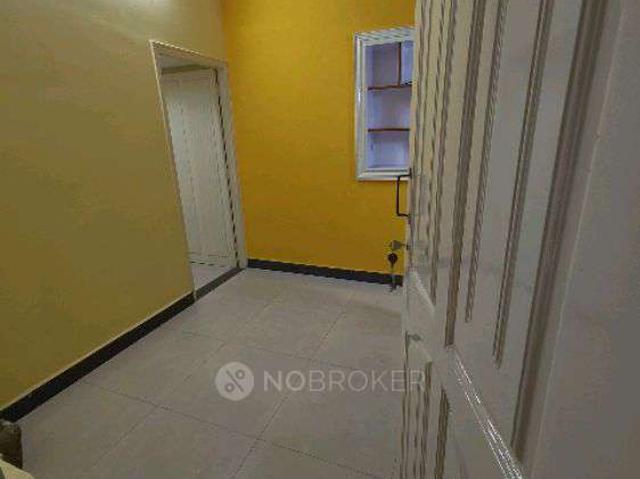 1 BHK Flat In Swastik Niwas for Rent In Tyagaraja Nagar, Basavanagudi
