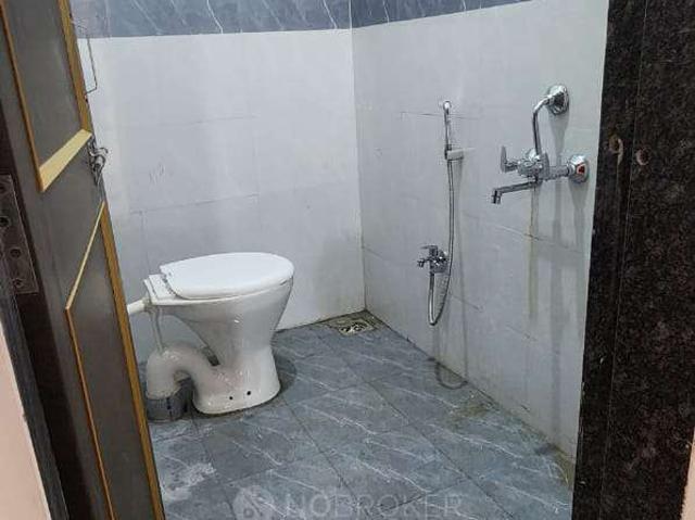 1 BHK Flat In Swastik Tower for Rent In Kharadi