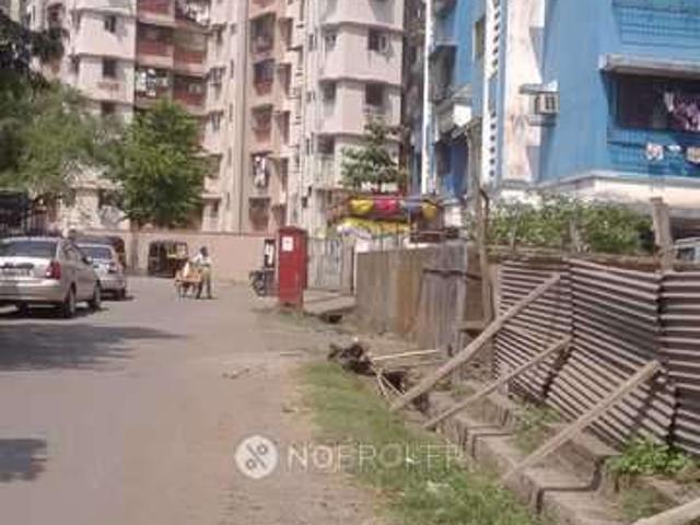 1 BHK Flat In Shri Sadguru Chs For Sale In Mulund East