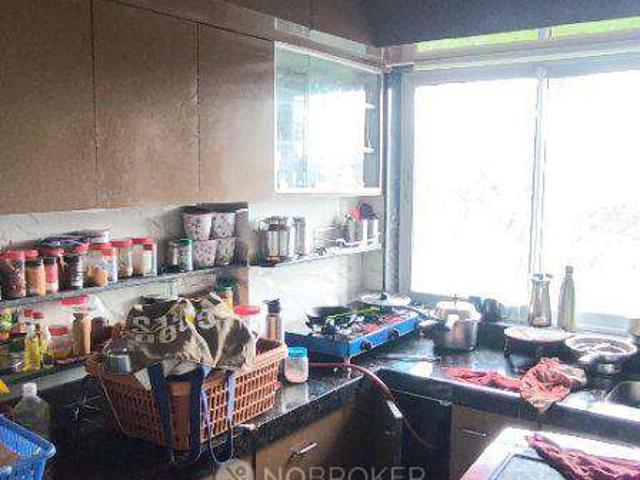 1 BHK Flat In Sahakar Avenue For Sale In Malad West