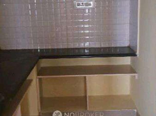 1 BHK Flat In Sarojamma Building for Rent In Jp Nagar 7th P