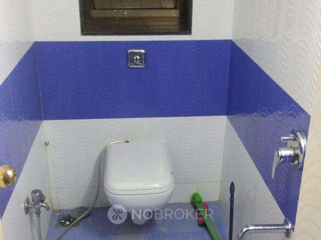 1 BHK Flat In Saurashtra Society For Sale In Juhu