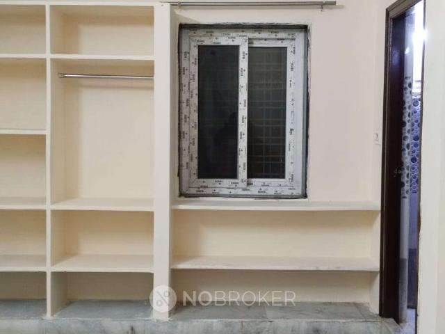1 BHK Flat In Savithri Enclave for Rent In Gachibowli