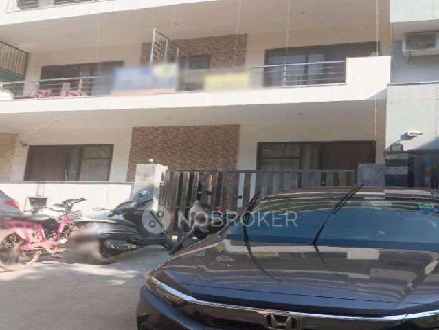 1 BHK Flat In Sb for Rent In Dlf Phase3