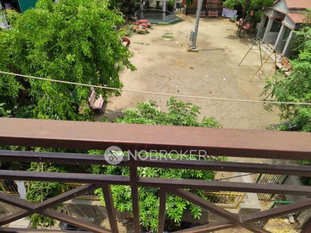 1 BHK Flat In Sb for Rent In Janakpuri