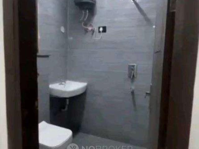 1 BHK Flat In Sb for Rent In Sector 52