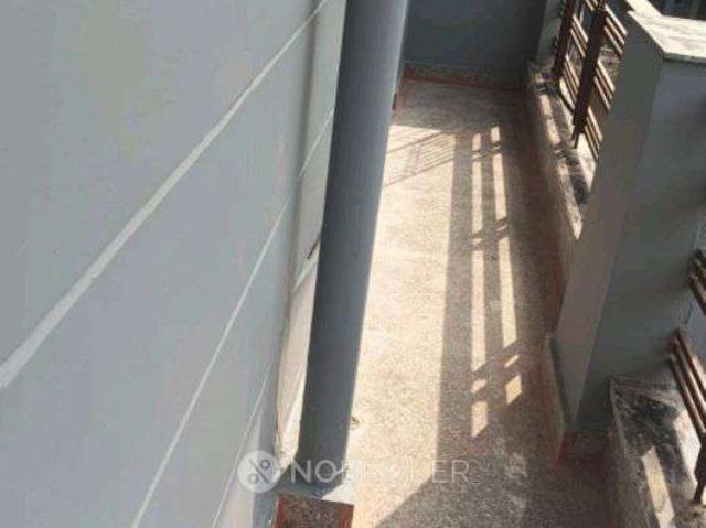 1 BHK Flat In Sb for Rent In Sector 38