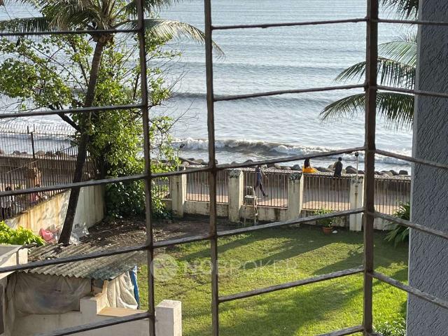 1 BHK Flat In Sea Side Chs For Sale In Andheri West