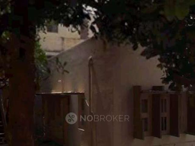 1 BHK Flat In Seshavilas for Rent In 927, 4th Main Rd, Near