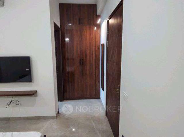 1 BHK Flat In Service Appartments Sector 38 Gurgaon for Rent In 566, Medicity, Islampur Colony, Sector 38, Gurugram, Haryana 122018, India