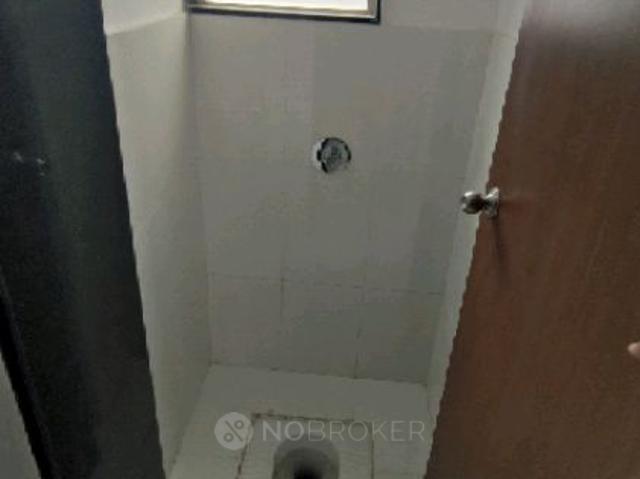 1 BHK Flat In Shraddha Twin Towers for Rent In Wakad