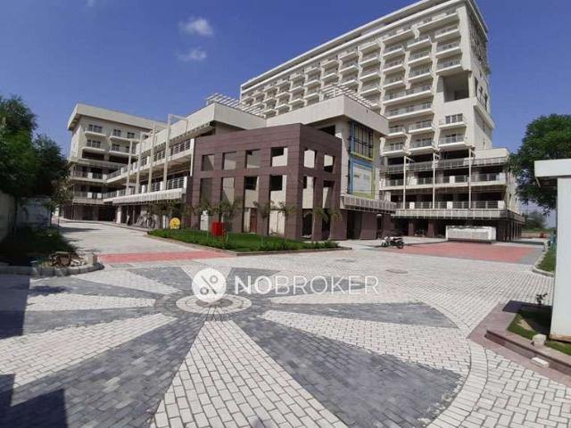 1 BHK Flat In Silverglades Merchant Plaza For Sale In Secto