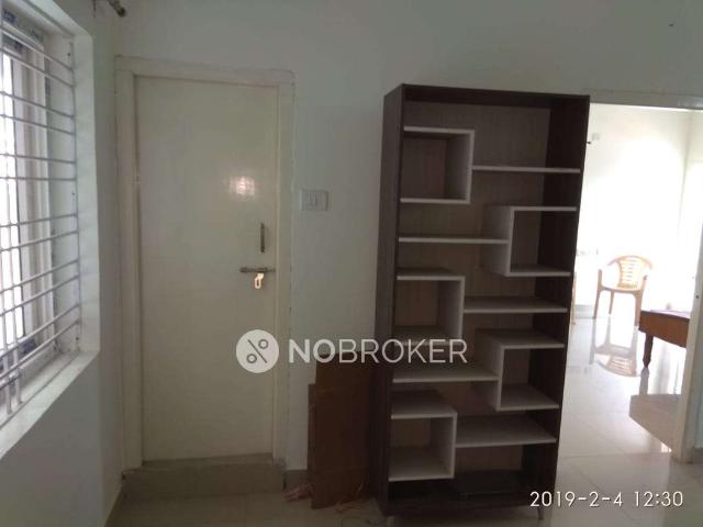 1 BHK Flat In Sri Tirumala Cyber Residency, Masjid Banda For Sale In Serilingampally