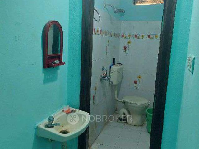 1 BHK Flat In Sri Sai Nilayam Madhapur for Rent In C9vr+m4v, Madhapur Rd, Sri Sai Nagar, Hitec City, Hyderabad, Telangana 500081, India