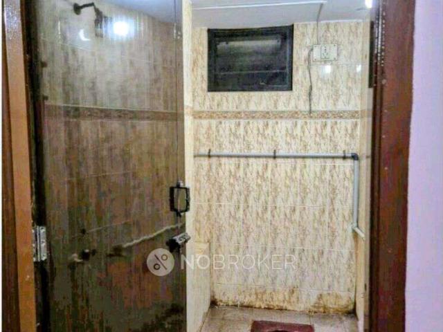 1 BHK Flat In Sri Sai Villa for Rent In X5cv+w3h, Puzhuthivakkam, Madipakkam, Chennai, Tamil Nadu 600091, Inde