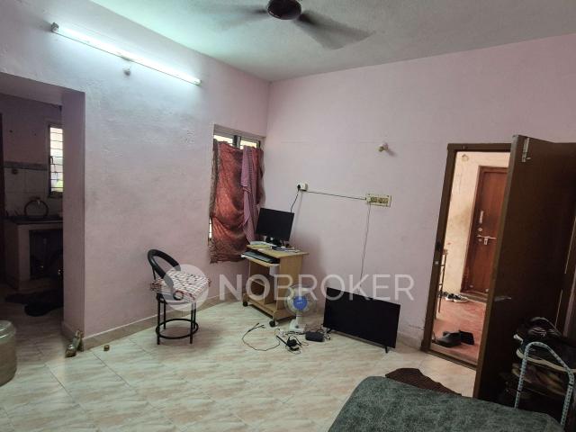1 BHK Flat In Tnhb Flats, Sholinganallur For Sale In Sholinganallur