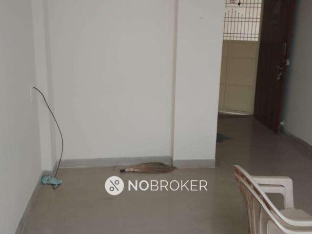 1 BHK Flat In Vishwanarayan Complex For Sale In Narhe