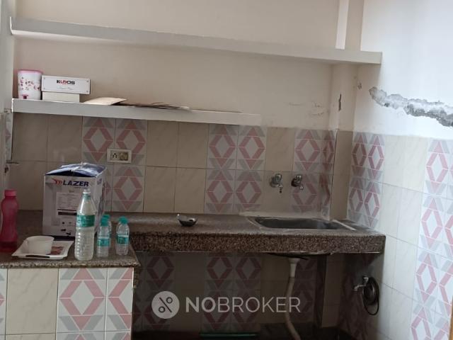 1 BHK Flat In Yaduvanshi for Rent In Krishna Colony, Sector 7
