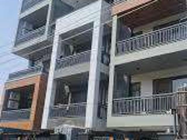 1 BHK Flat In Yome for Rent In Sector 42