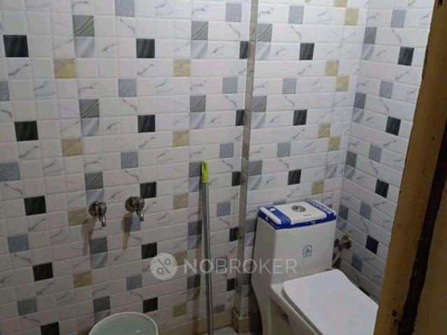 1 BHK Flat In 457, Ground Floor, Janta Flat, Vikas Puri for