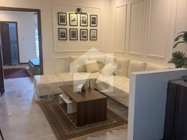 1 BHK Fully Furnished Apartment