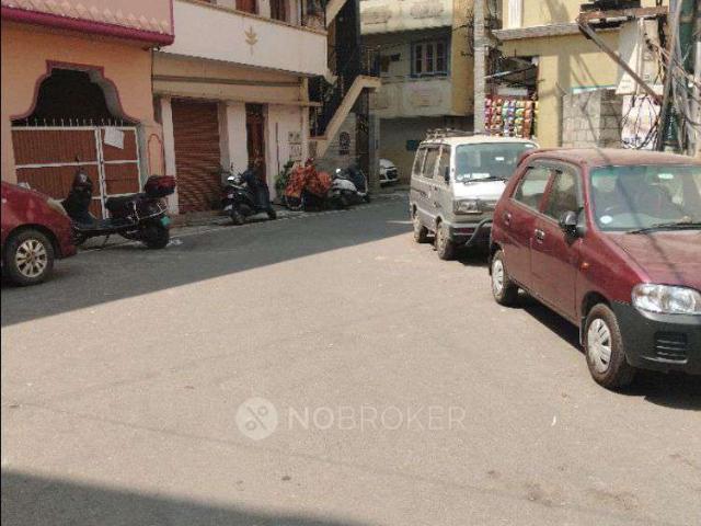 1 BHK House for Lease In Adugodi