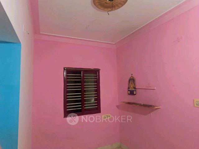 1 BHK House for Lease In Kr Puram Railway Station