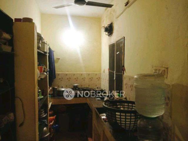 1 BHK House for Lease In Injambakkam