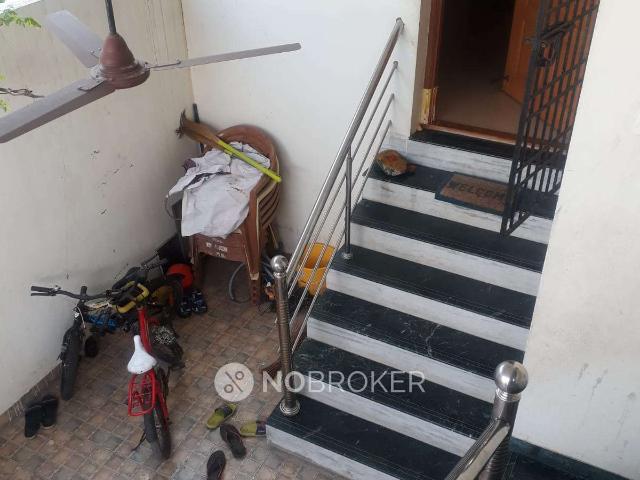 1 BHK House for Lease In Injambakkam